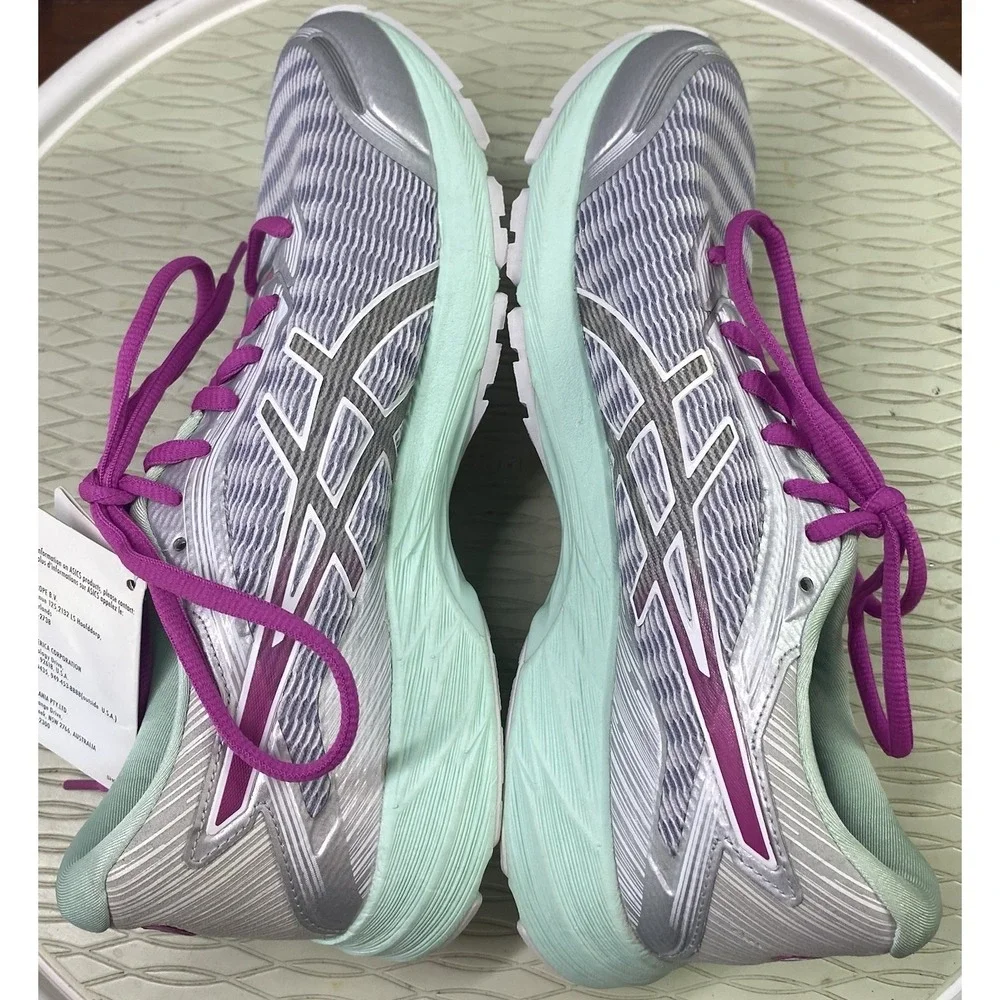Asics put your